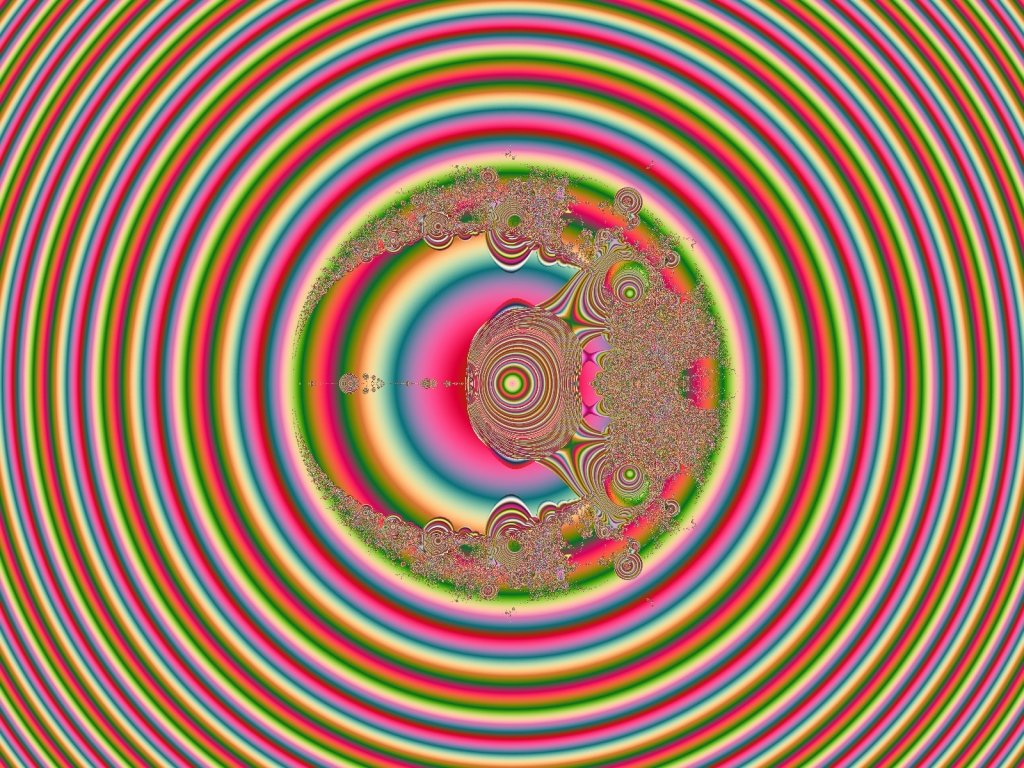 Mit einem Klick auf das Fraktal-Bild wird die Seite wieder geschlossen!