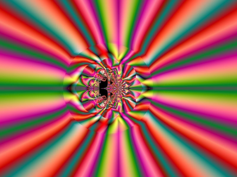 Mit einem Klick auf das Fraktal-Bild wird die Seite wieder geschlossen!