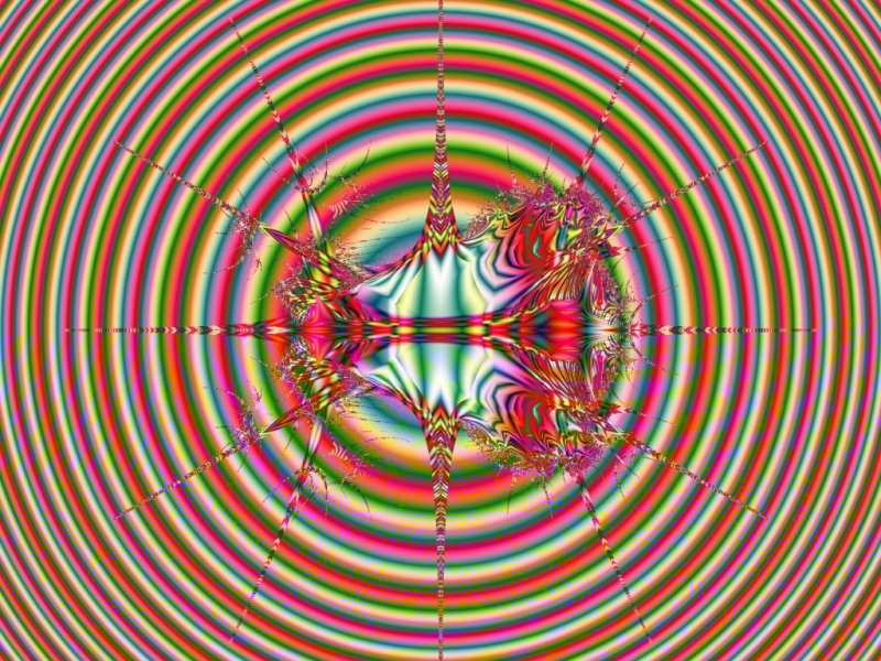 Mit einem Klick auf das Fraktal-Bild wird die Seite wieder geschlossen!