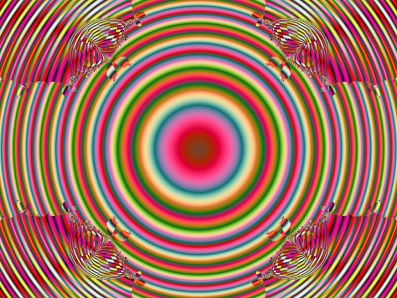 Mit einem Klick auf das Fraktal-Bild wird die Seite wieder geschlossen!