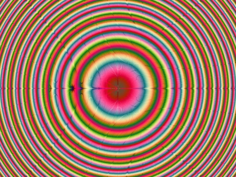 Mit einem Klick auf das Fraktal-Bild wird die Seite wieder geschlossen!