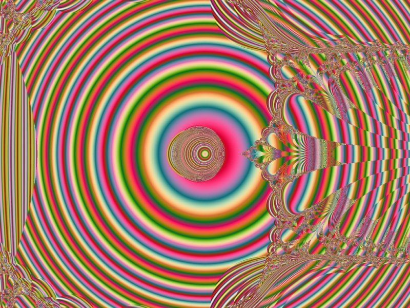 Mit einem Klick auf das Fraktal-Bild wird die Seite wieder geschlossen!