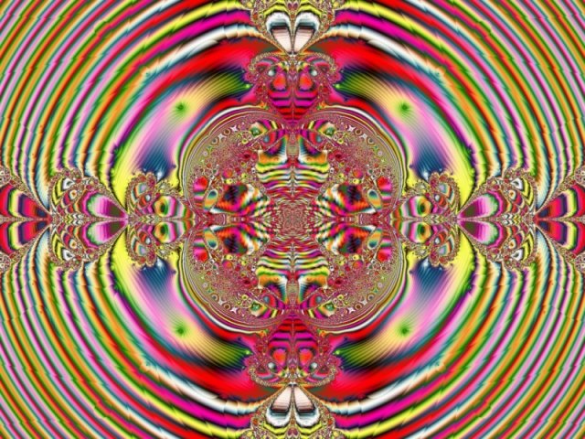 Mit einem Klick auf das Fraktal-Bild wird die Seite wieder geschlossen!