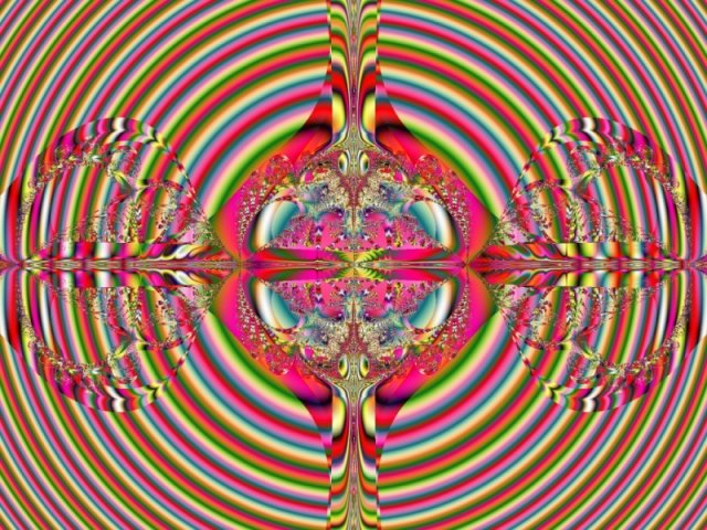 Mit einem Klick auf das Fraktal-Bild wird die Seite wieder geschlossen!