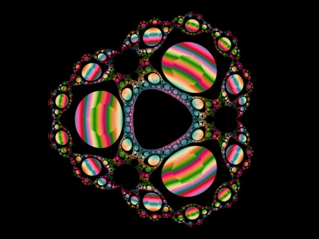 Mit einem Klick auf das Fraktal-Bild wird die Seite wieder geschlossen!