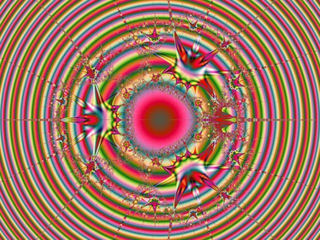 Mit einem Klick auf das Fraktal-Bild wird die Seite wieder geschlossen!