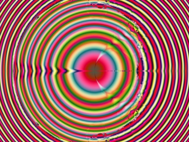 Mit einem Klick auf das Fraktal-Bild wird die Seite wieder geschlossen!