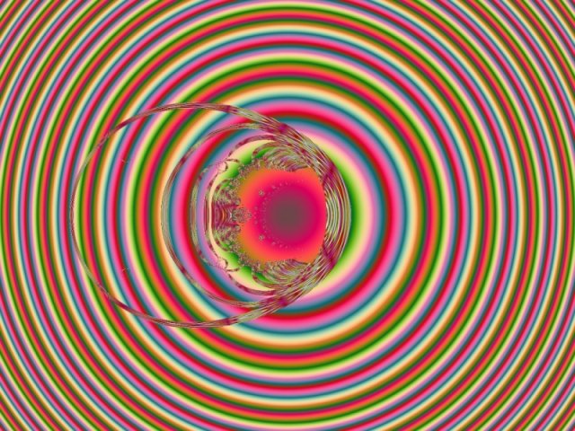 Mit einem Klick auf das Fraktal-Bild wird die Seite wieder geschlossen!