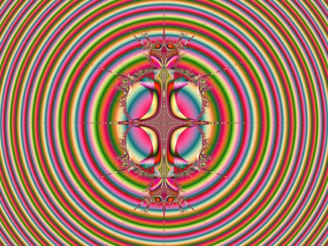 Mit einem Klick auf das Fraktal-Bild wird die Seite wieder geschlossen!