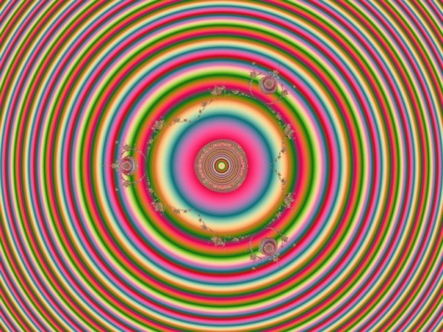 Mit einem Klick auf das Fraktal-Bild wird die Seite wieder geschlossen!