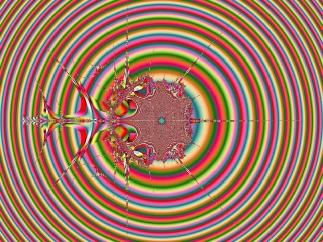 Mit einem Klick auf das Fraktal-Bild wird die Seite wieder geschlossen!