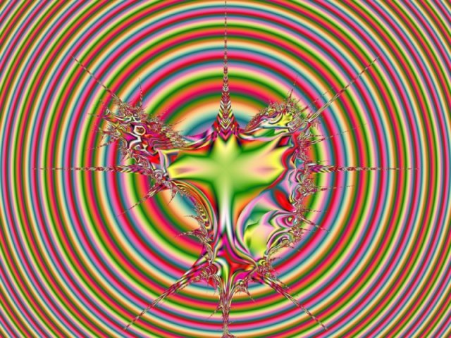 Mit einem Klick auf das Fraktal-Bild wird die Seite wieder geschlossen!