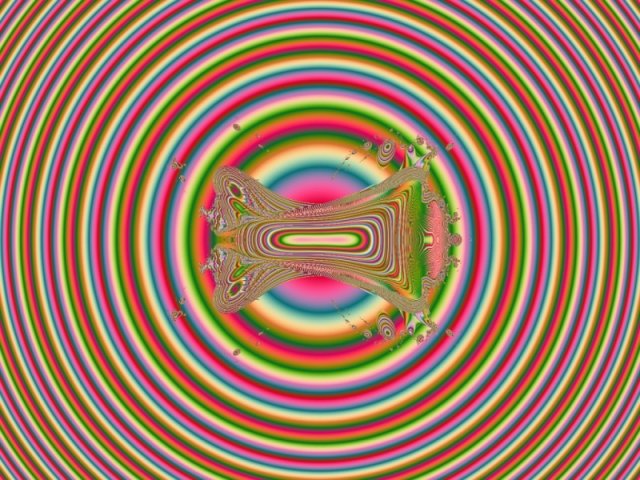 Mit einem Klick auf das Fraktal-Bild wird die Seite wieder geschlossen!