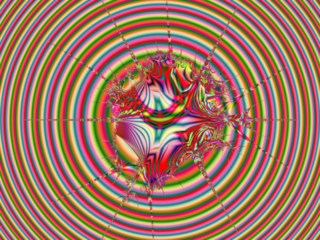 Mit einem Klick auf das Fraktal-Bild wird die Seite wieder geschlossen!