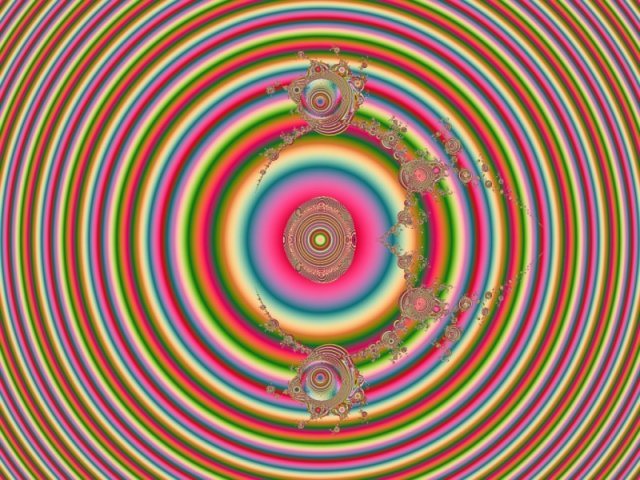 Mit einem Klick auf das Fraktal-Bild wird die Seite wieder geschlossen!