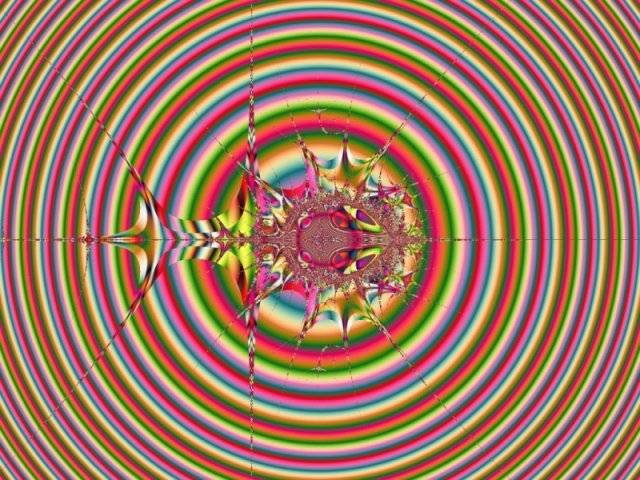 Mit einem Klick auf das Fraktal-Bild wird die Seite wieder geschlossen!