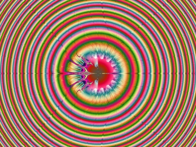 Mit einem Klick auf das Fraktal-Bild wird die Seite wieder geschlossen!