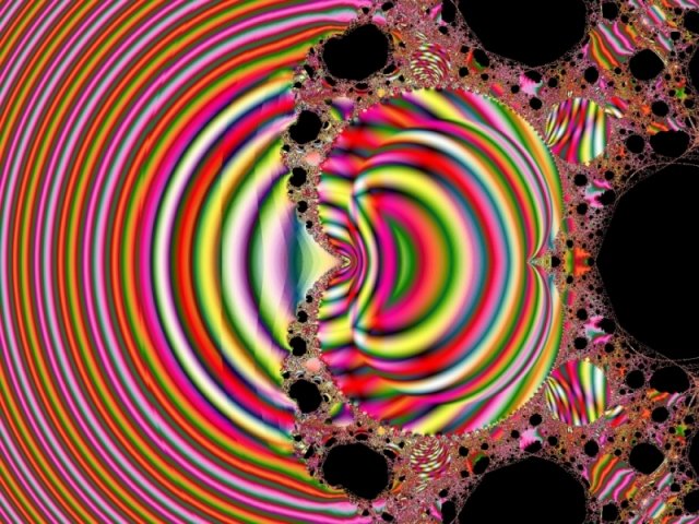 Mit einem Klick auf das Fraktal-Bild wird die Seite wieder geschlossen!