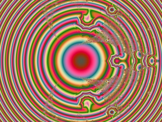 Mit einem Klick auf das Fraktal-Bild wird die Seite wieder geschlossen!