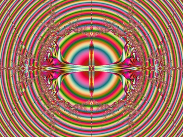 Mit einem Klick auf das Fraktal-Bild wird die Seite wieder geschlossen!