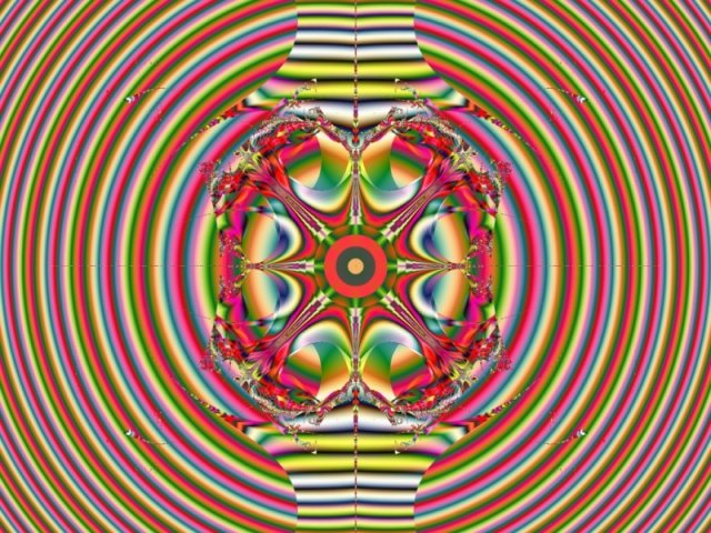 Mit einem Klick auf das Fraktal-Bild wird die Seite wieder geschlossen!