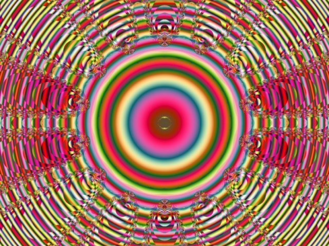 Mit einem Klick auf das Fraktal-Bild wird die Seite wieder geschlossen!