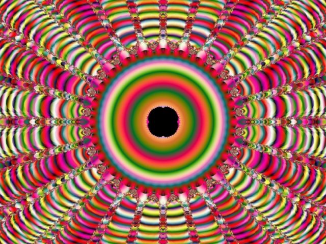 Mit einem Klick auf das Fraktal-Bild wird die Seite wieder geschlossen!