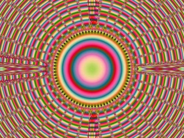 Mit einem Klick auf das Fraktal-Bild wird die Seite wieder geschlossen!