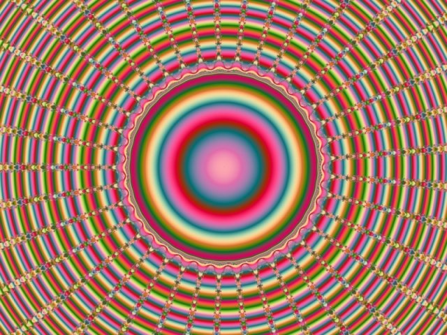 Mit einem Klick auf das Fraktal-Bild wird die Seite wieder geschlossen!