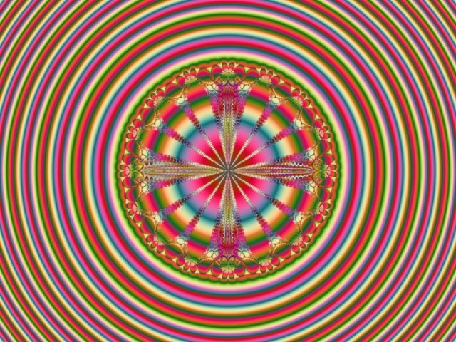 Mit einem Klick auf das Fraktal-Bild wird die Seite wieder geschlossen!