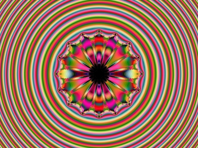 Mit einem Klick auf das Fraktal-Bild wird die Seite wieder geschlossen!