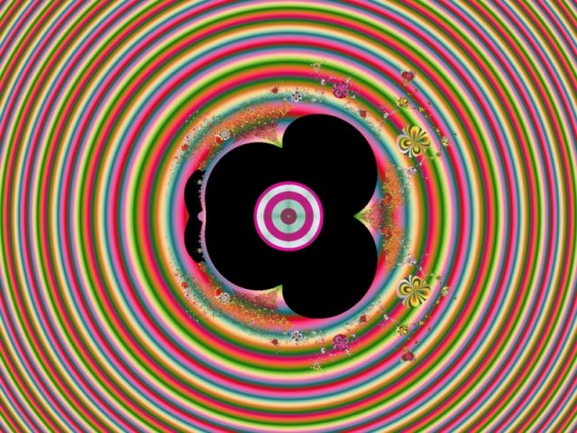 Mit einem Klick auf das Fraktal-Bild wird die Seite wieder geschlossen!