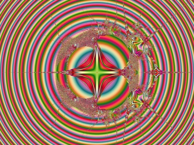 Mit einem Klick auf das Fraktal-Bild wird die Seite wieder geschlossen!