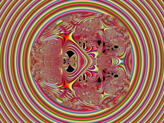 Mit einem Klick auf das Fraktal-Bild wird die Seite wieder geschlossen!