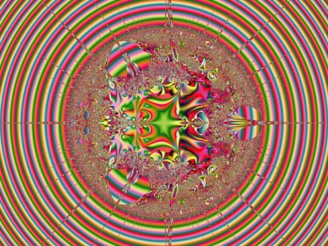 Mit einem Klick auf das Fraktal-Bild wird die Seite wieder geschlossen!