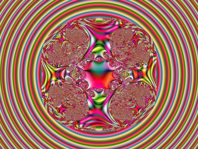 Mit einem Klick auf das Fraktal-Bild wird die Seite wieder geschlossen!