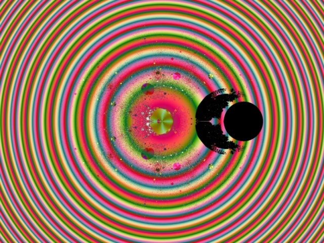 Mit einem Klick auf das Fraktal-Bild wird die Seite wieder geschlossen!