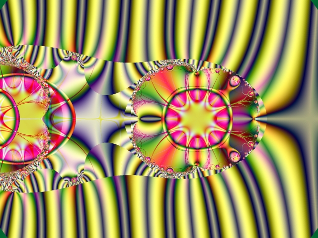 Mit einem Klick auf das Fraktal-Bild wird die Seite wieder geschlossen!